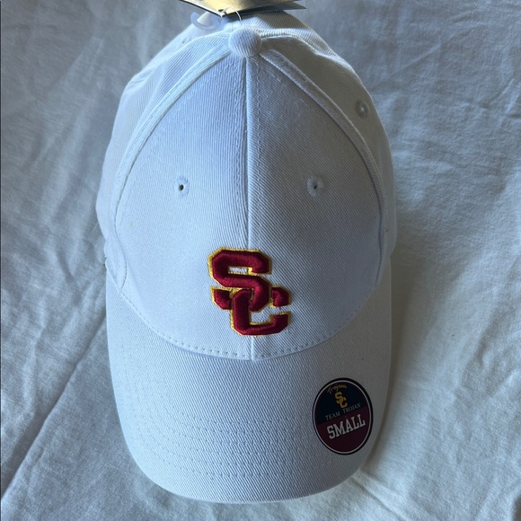 Trojans Other - USC Trojans White with Red and Yellow Embroidery Ball Cap NWT
